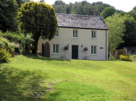 Tintern Abbey Cottage，位于廷特恩的度假屋