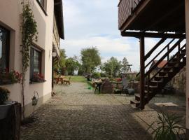 Ferienwohnung Brunow "In der Natur Zuhause"，位于Neundorf的低价酒店