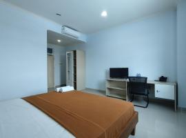 Hotel Sutha Inn Syariah，位于占碑市的酒店