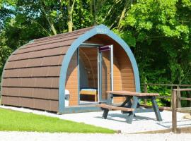 Wyreside Lakes Glamping Pods，位于兰卡斯特兰开斯特福顿服务站M6附近的酒店