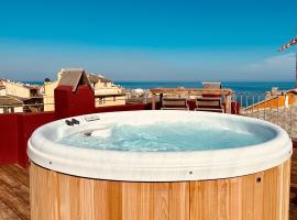 PEPITES BASTIAISES VATTA Appartement Roof Top Jacuzzi Vue Vieux Port，位于巴斯蒂亚的酒店