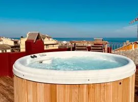 Pépite Bastiaise Roof Top Jacuzzi