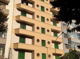 Pax Hotel , próximo da 25 de Março, Brás, Bom Retiro e República，位于圣保罗的酒店