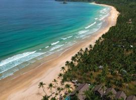 ANGKLA Beach Club & Boutique Resort，位于爱妮岛的酒店