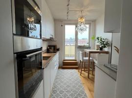 Sky view apartment, Stockholm，位于索尔纳的酒店