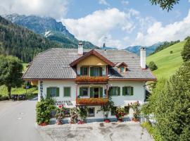 Gasthof Albergo Dolomiten，位于布拉伊埃斯的酒店