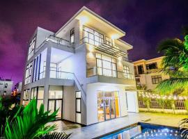 Sea Villa FLC Sầm Sơn - Villa SB-NT，位于岑山的高尔夫酒店