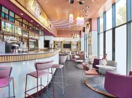 Aiden by Best Western Clermont-Ferrand - Le Magnetic Hotel & Spa