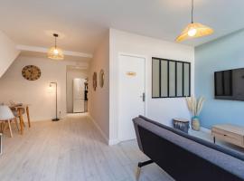 Spacieux T2 proche plages côte de granite rose，位于特雷伯尔当的酒店