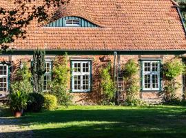 Alter Pfarrhof Rambow Wohnung 1，位于Moltzow的酒店