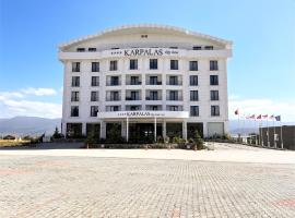 Karpalas City Hotel & Spa，位于博卢的Spa酒店