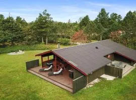 Holiday Home Gunsten - 2-3km from the sea in Western Jutland by Interhome