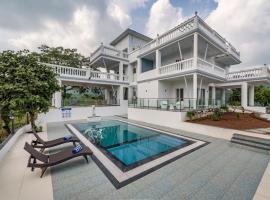 SaffronStays Ivory Mansion，位于Pen的酒店