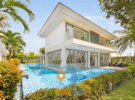 Danang Amazing Ocean Villas，位于岘港的酒店