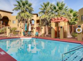 Inviting Las Cruces Condo Less Than 1 Mi to Mesilla Plaza!