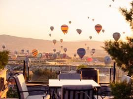 Cappadocia Fairy Chimneys Selfie Cave Hotels - Special Class，位于乌奇希萨尔的度假短租房