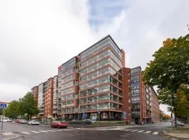 2ndhomes Tampere "Metso" Loft Apartment - Brand New Top Floor Apt that Hosts 6