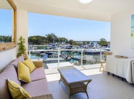 Harbourside Retreat，位于Sandstone Point的酒店