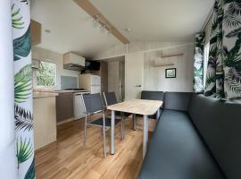 Mobil Homes Camping Ciudad de Frías，位于弗里亚斯的露营地