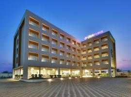 Click Hotel Pithampur，位于Mhow的酒店