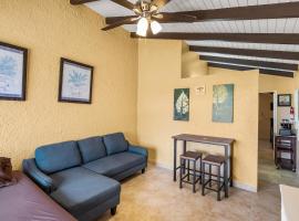 A getaway from your getaway condo，位于克里斯琴斯特德的酒店