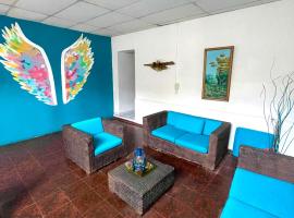 Hotel y Café Ixmati Suchitoto，位于Suchitoto的酒店