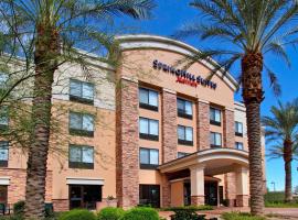 SpringHill Suites Phoenix Glendale Sports & Entertainment District，位于格伦代尔凤凰城古德伊尔机场 - GYR附近的酒店