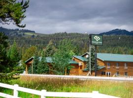 Mountain Vista Hotel，位于西黄石Yellowstone Airport - WYS附近的酒店