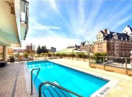 Luxe Downtown Victoria Condo With Stunning Views!