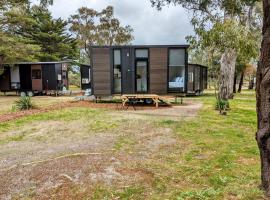 Tiny House 18 at Grampians Edge，位于Dadswells Bridge的小屋