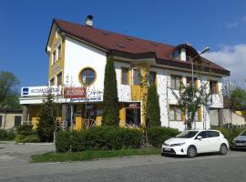 芬塔齐亚旅馆，位于Poprad-Tatry Airport - TAT附近的酒店