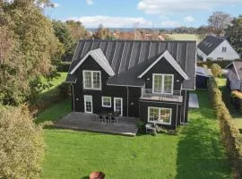 Gorgeous Home In Samsø With Wifi