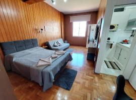 Estúdio 427 Teresópolis，位于特雷索波利斯的酒店
