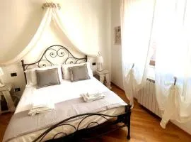 Rebecca's house Florence