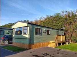 Appleblossom Lodge, Lido Leisure Park, Knaresborough，位于纳尔斯伯勒的酒店