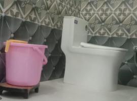 Hotel sphaveli，位于斋沙默尔的酒店