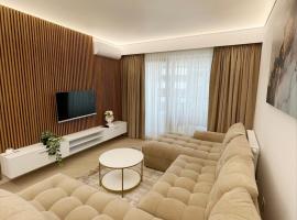 Luxury Wellness&Spa，位于布加勒斯特的高尔夫酒店