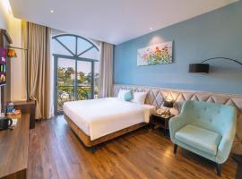 Stillus Boutique Dalat Hotel，位于大叻联姜机场 - DLI附近的酒店