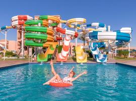 Pickalbatros Aqua Park Resort - Hurghada，位于赫尔格达古尔代盖水族馆附近的酒店