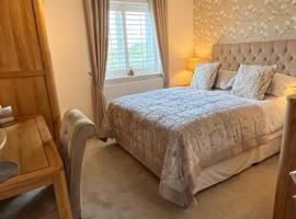 Boutique Room Spalding King Size Bed Breakfast and Free Parking，位于斯伯丁的度假短租房