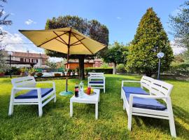 Villetta "Il Capriolo" con PISCINA, Giardino e Barbecue，位于特尔尼的酒店