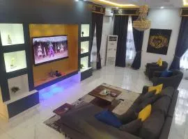 Lekki Luxury 5 Bedroom House Duplex in Lekki