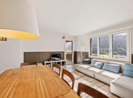 Sunny Design Chalet in Engelberg with spectacular view on Mount Titlis，位于英格堡的酒店