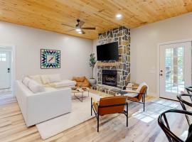 River Rock Cottage，位于布恩的酒店
