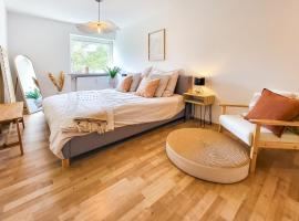 Stilvolle 3-Zimmer Wohnung in Ingolstadt mit Balkon und guter Autobahnanbindung，位于因戈尔施塔特的低价酒店