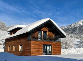 Luxury Chalet Mauthner Alm，位于克查赫的酒店