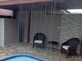 Casa com piscina aquecida em Itapoá