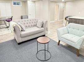 Cozy 1.5 Guest-Suite，位于奥罗拉的酒店