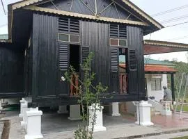Azli homestay