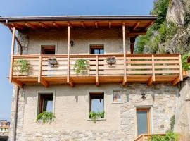 Green Chalet Scalotta - Nature Relax Lake view with Jacuzzi and Spa